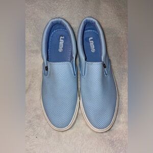 LAMO Piper Slip On Sky Blue Shoes sz 9